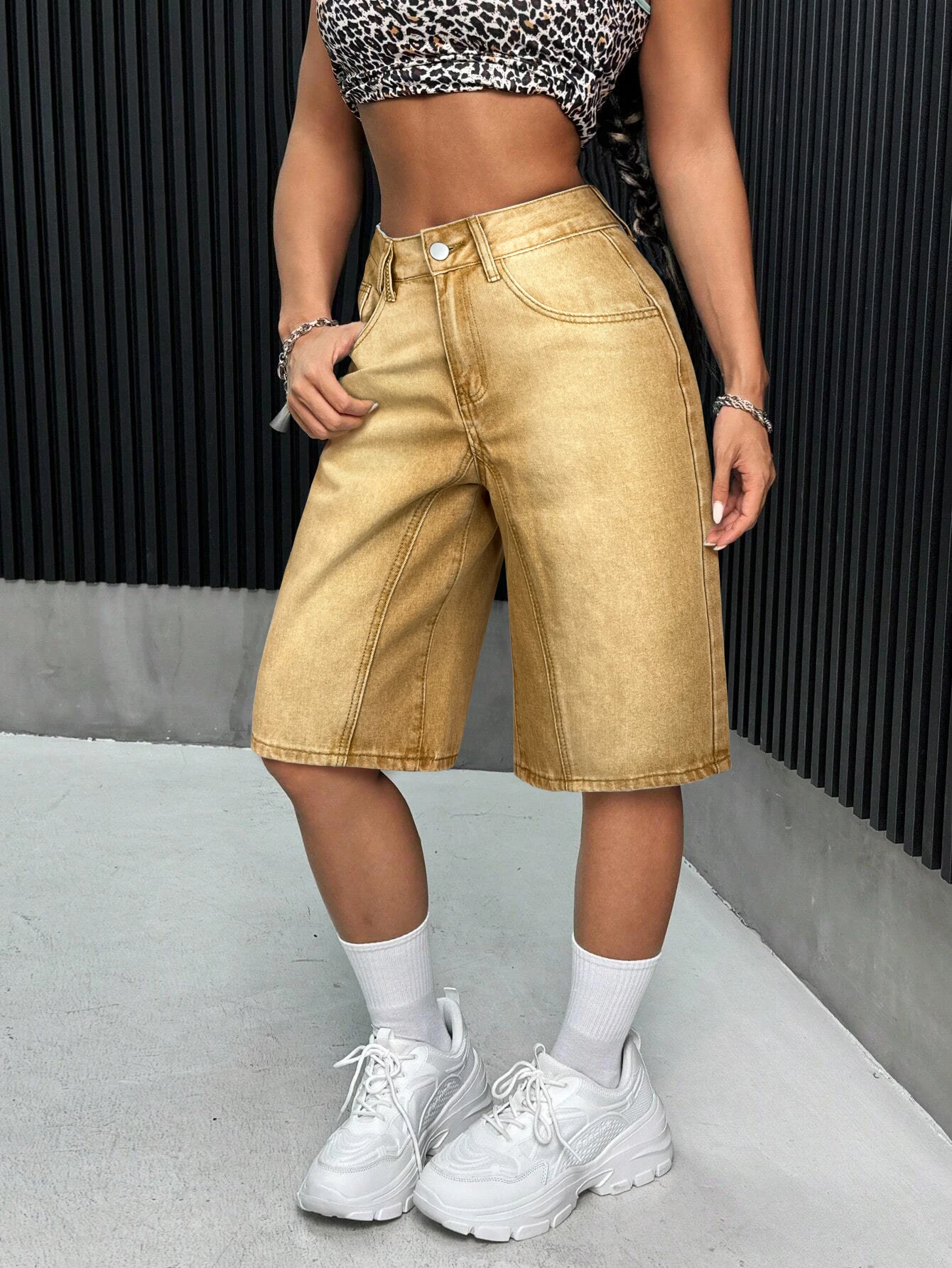 Pantaloncini di jeans Bermuda sfumati lavati vintage invecchiati Tasche inclinate a vita alta da donna Cuciture patchwork Pantaloni dritti larghi