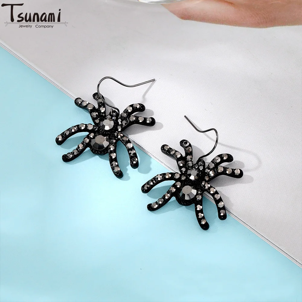 New Fashion Europe America Creative Design Exaggerated Women Earrings Harajuku Leaf Spider Street Trend Pattern Daily Versatile