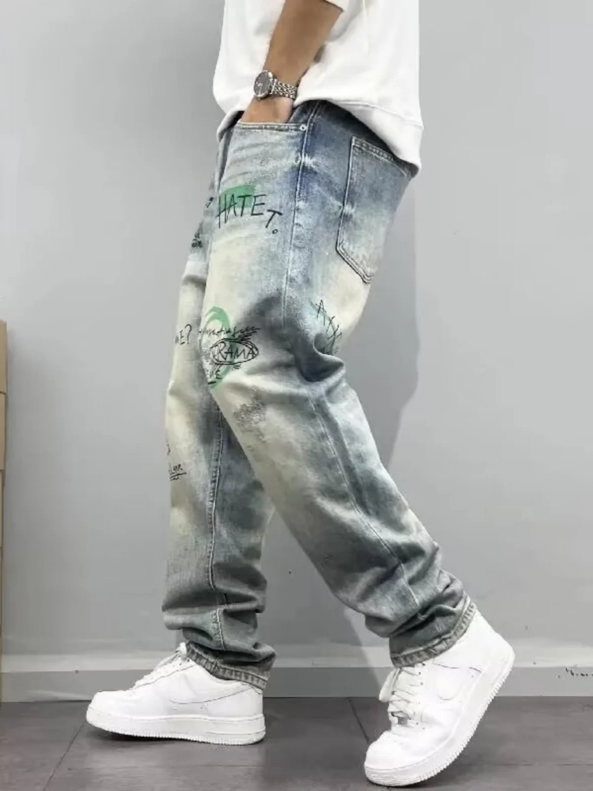 

Retro American Streetwear Men's Loose Fit Straight Leg Jeans Printed Waed out High Street Hip Hop Long Trousers