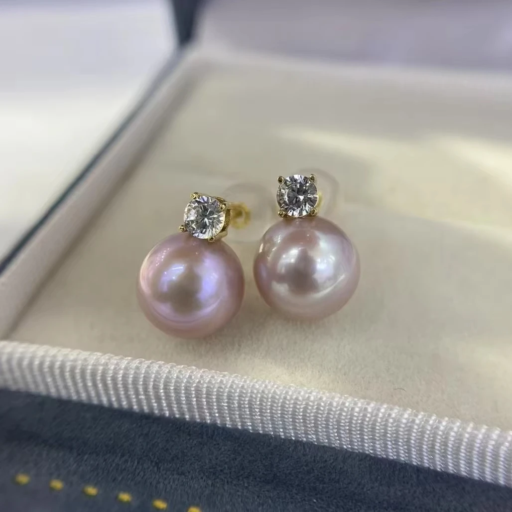 

High Quality Natural Round 7-8mm Fancy Violet Freshwater Pearl Stud Earrings With Zircon Inlay and 18K Gold for Jewelry