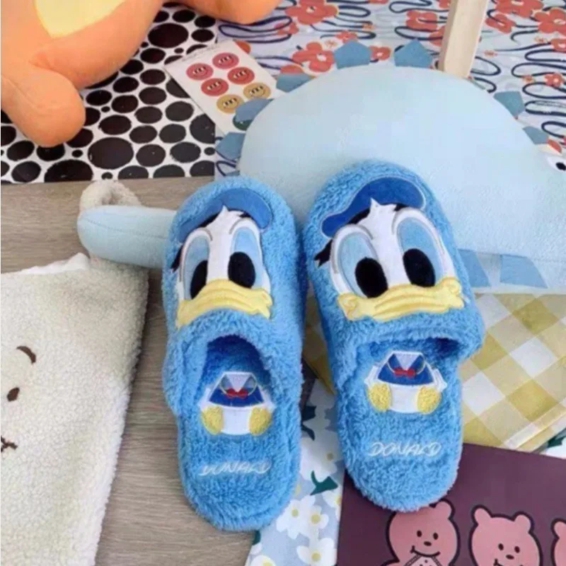 Pantoufles d'hiver en peluche pour femmes, dessin animé Disney Kawaii Donald Duck, pantoufles de maison antidérapantes, chaussures en coton pour filles Alien mignonnes