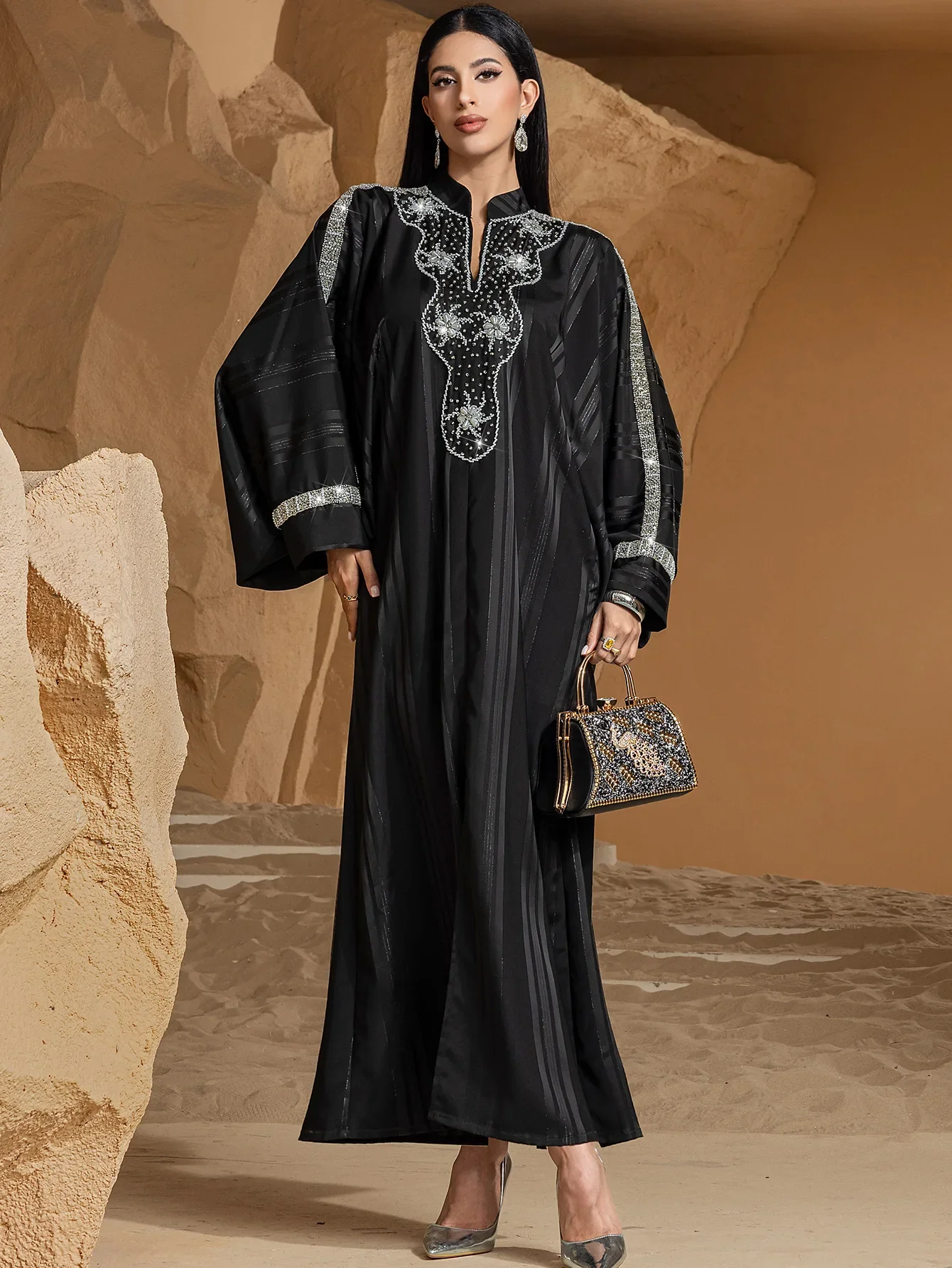 Middle East Dubai Fashion Beads Abaya Women Muslim Dress Turkey Kaftan Ramadan Kebaya Eid Djellaba Islam Clothing Morocco Caftan