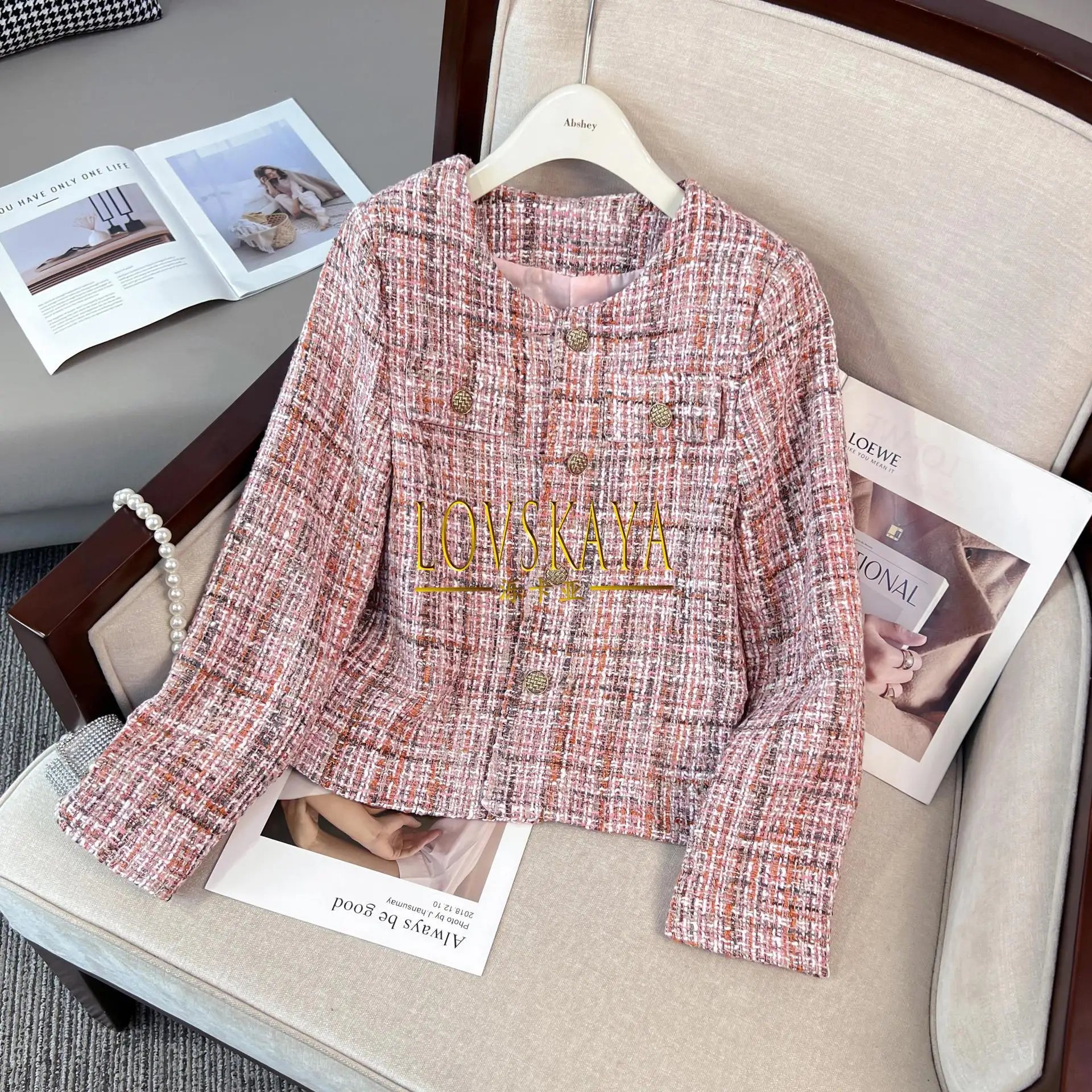 Fashionable loose plaid woolen casual top with a small fragrant style and elegant coat for women's autumn new high-end feeling