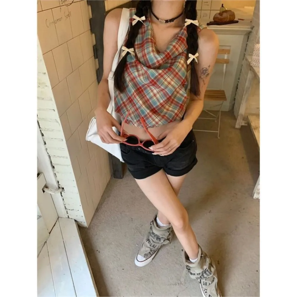 Sweet And Spicy Lace Patchwork Red Checkered Hooded Halter Top For Women Summer Dopamine Pure Desire Hot Girl Sleeveless Vest