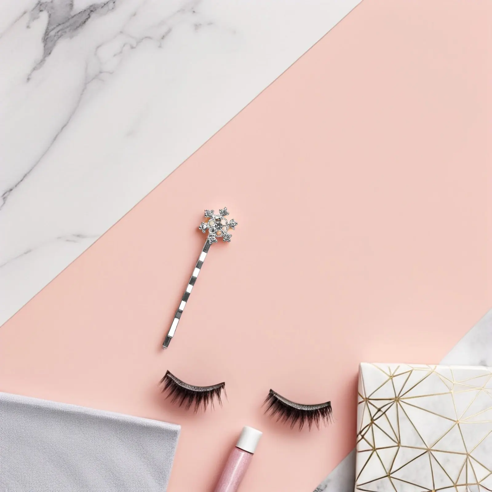 

Набор из 12 заколок для волос для женщин: модные заколки-снежинки из сплава со стразами, блестящие, элегантные, зимние, для свадеб и вечеринок