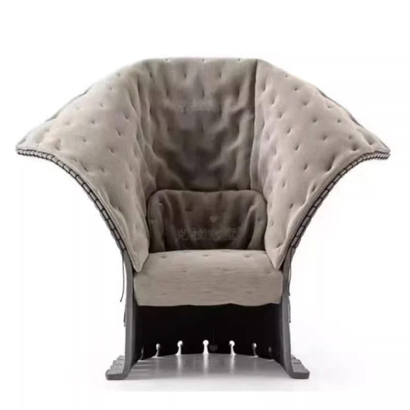 

Minimalist sofa chair Armchair Modern minimalist casual chair Crown back chair