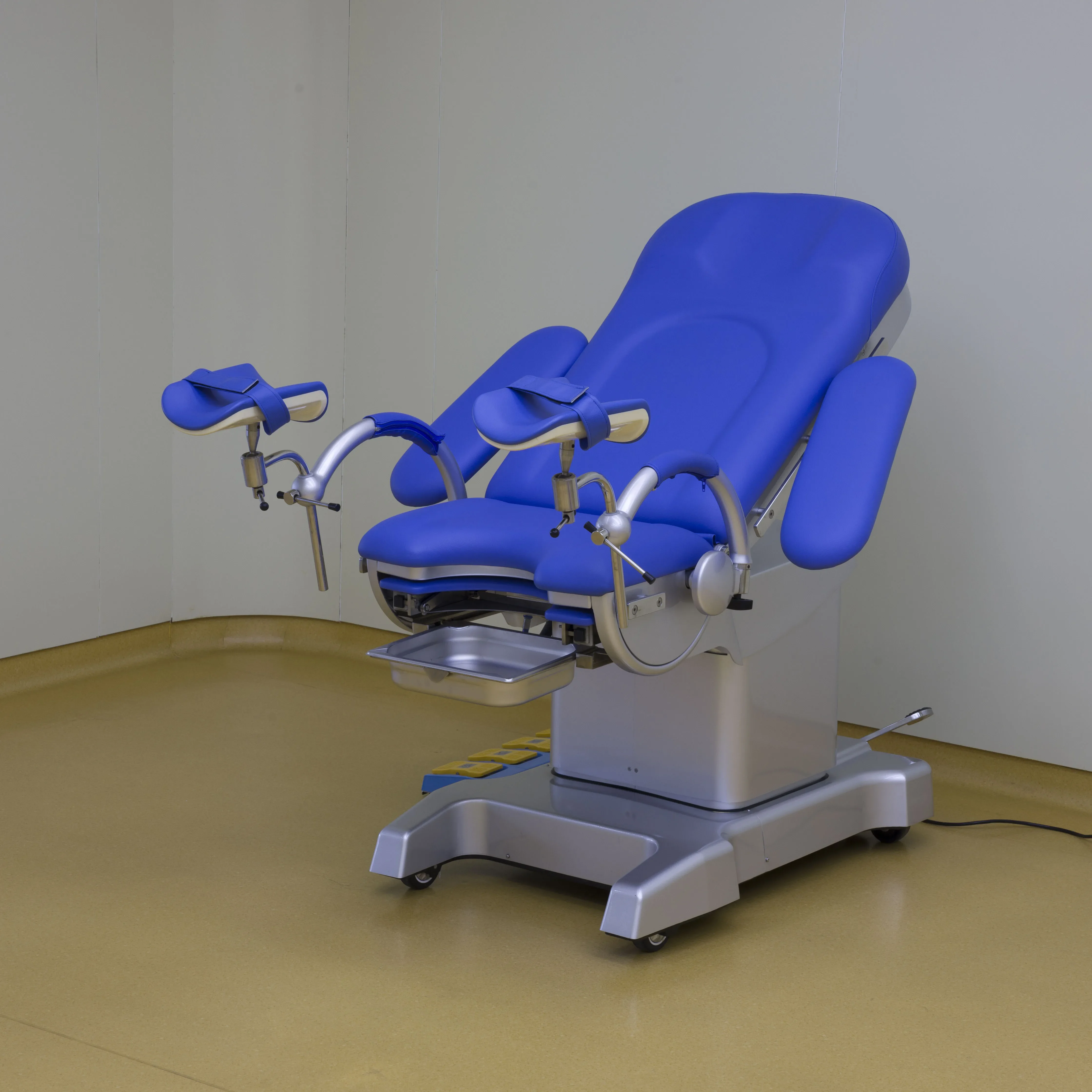Hospital Electric Gynecological Examination Table Gynecological Chair Obstetric Table