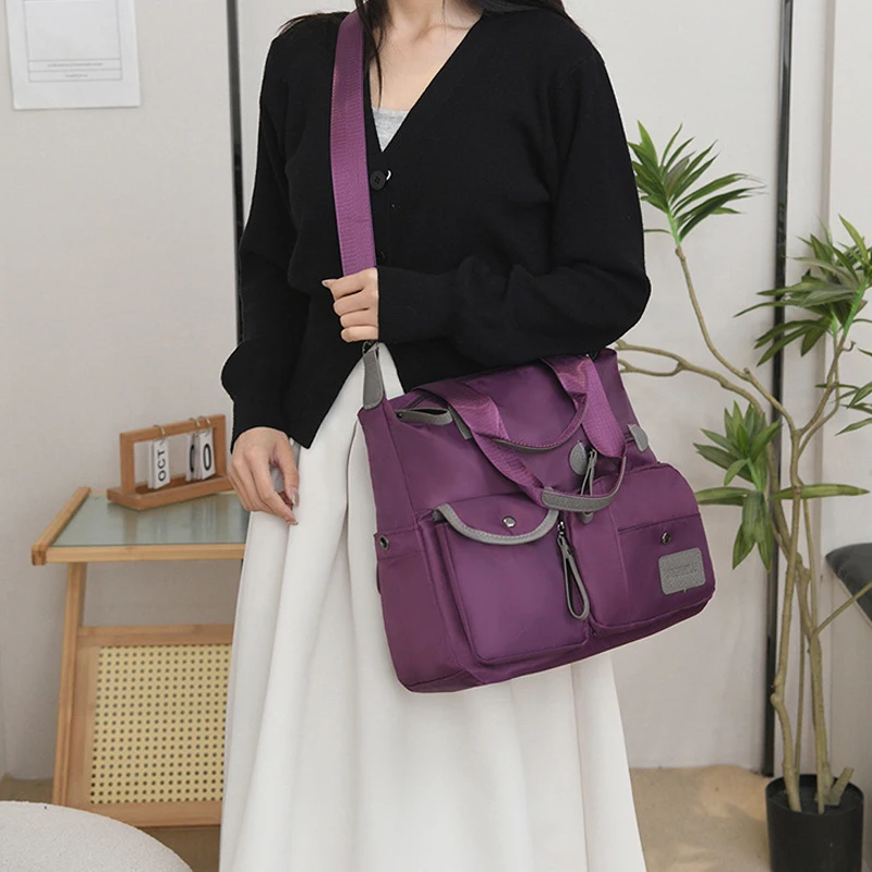 Nuevo bolso de mano para mujer, bolso de hombro informal impermeable de nailon a la moda para mamá, bolsos de mensajero de gran capacidad para mujer