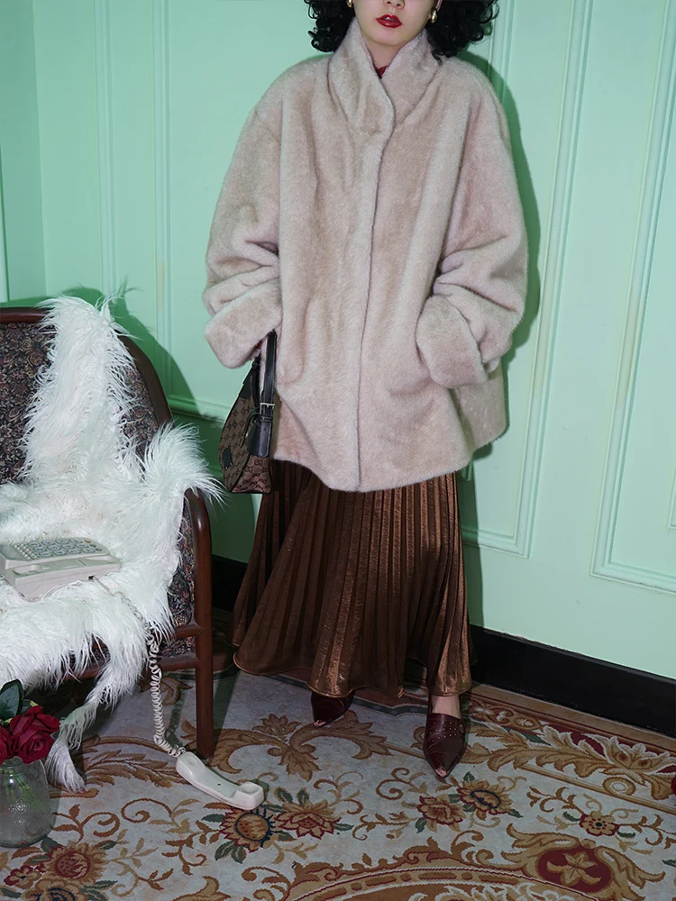 

Теплая модная утолщенная женская шуба средней длины, осенне-зимняя новинка, экологичная кожаная куртка прямого кроя