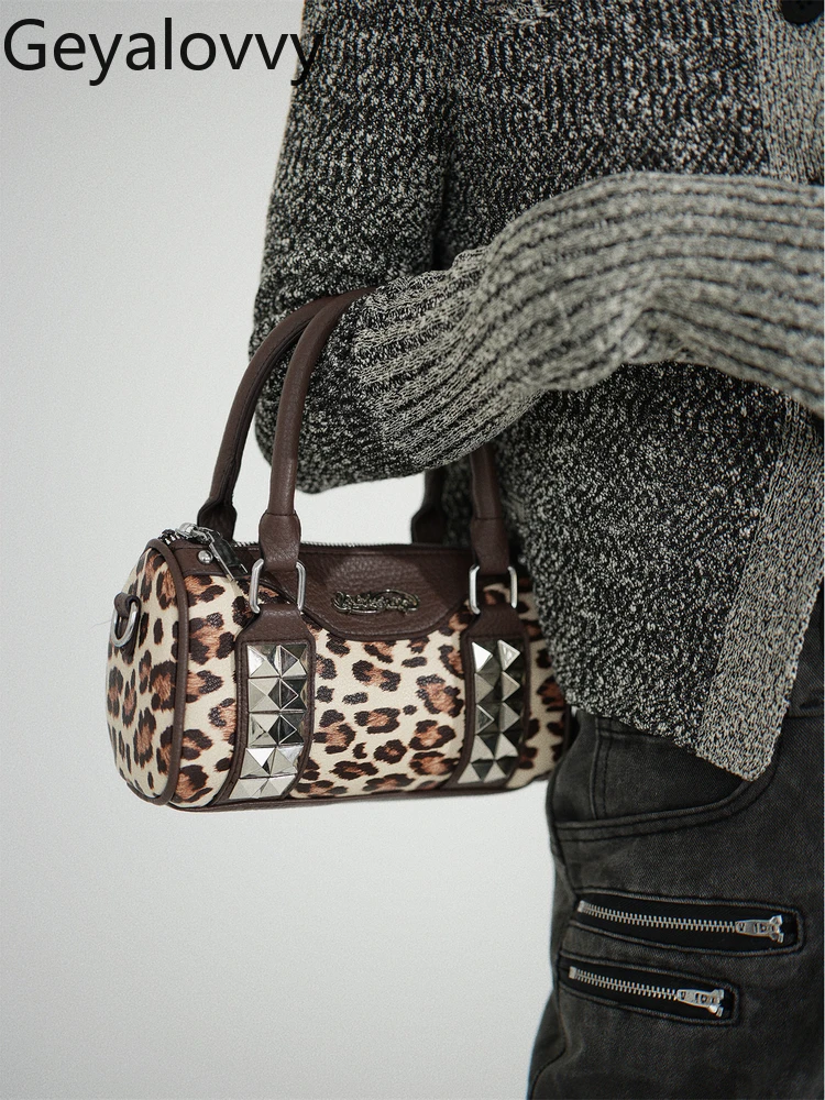 Original Heavy-duty Rivet Autumn Winter Women's Handbags Plush Retro Boston Pillow Handheld Shoulder Crossbody Bag Femme