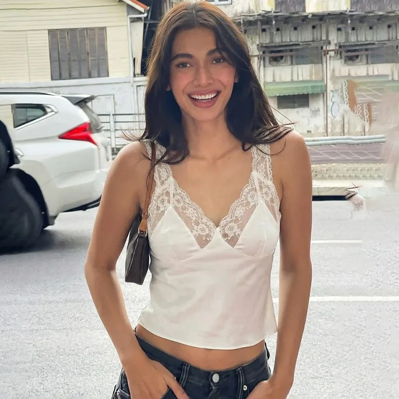 Letni koronkowy top na ramiączkach Tuularose, seksowna moda damska, bez rękawów, koronkowe wstawki, odkryte plecy, streetwear, na imprezę, wakacje, top damski.