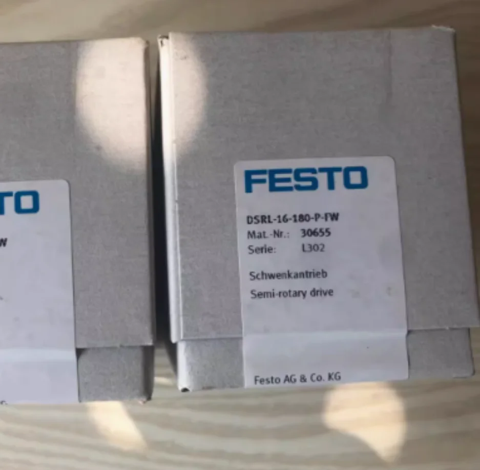 New original FESTO Oscillating cylinder DSRL-16-180-P-FW 30655