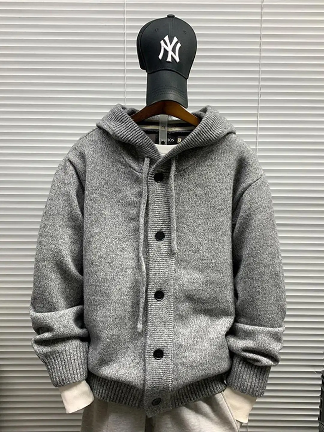 

Простой вязаный кардиган с капюшоном на шнурке для мужчин, весна-осень, свободный повседневный универсальный свитер Cleanfit Jaet