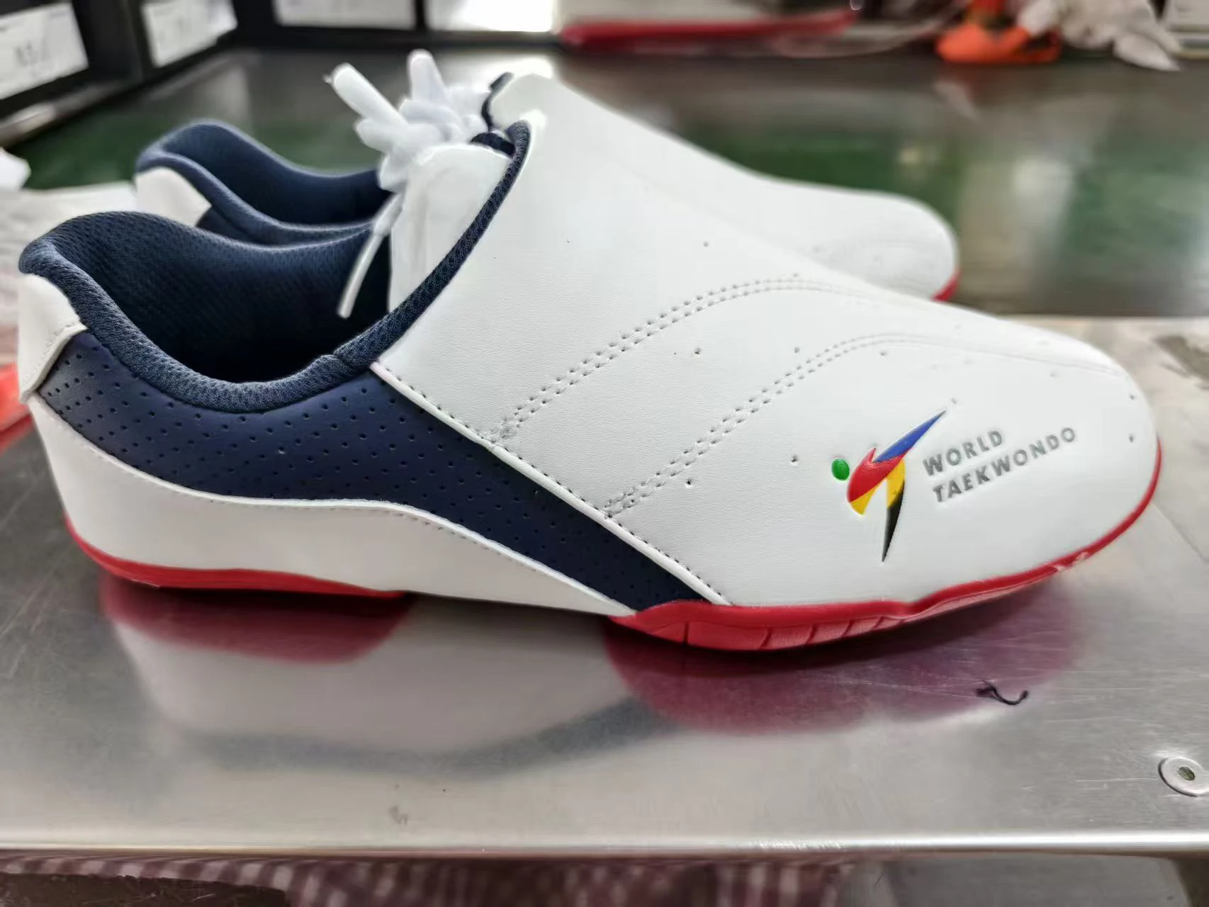 Men's Professional Taekwondo Training Shoes Comfortable and Durable Combat Sports Footwear Unisex Taekwondo Shoes