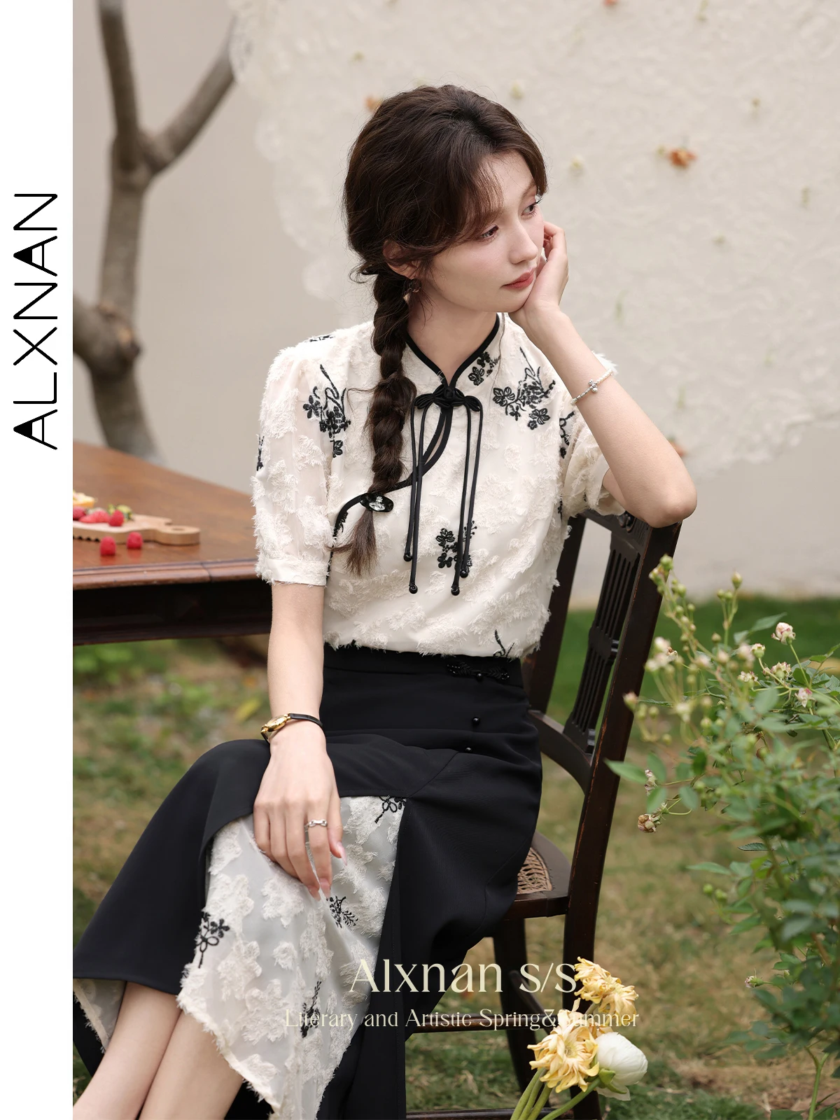 ALXNAN Summer Blouses Women 2024 Chinese Style Contrast Embroidery Short Sleeve Womens Tops and Blouses Female Clothing L33930