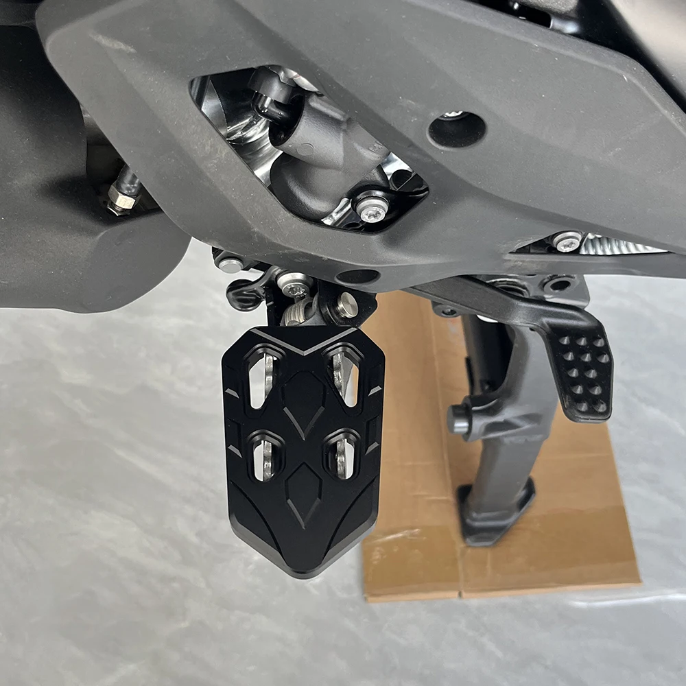 Motorcycle Widen Pedal Foot Pad FOR BMW R1300GS R 1300GS 2024 2025 Front Extended Rear Footrest Pad Stable Grip Accessories