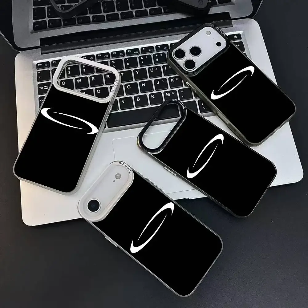 الهيب هوب ستار مغني الراب كارتي أنا الموسيقى جراب هاتف IMD تصميم اللون الفضي آيفون 17 16 15 14 13 12 11 الهواء برو ماكس زائد #4