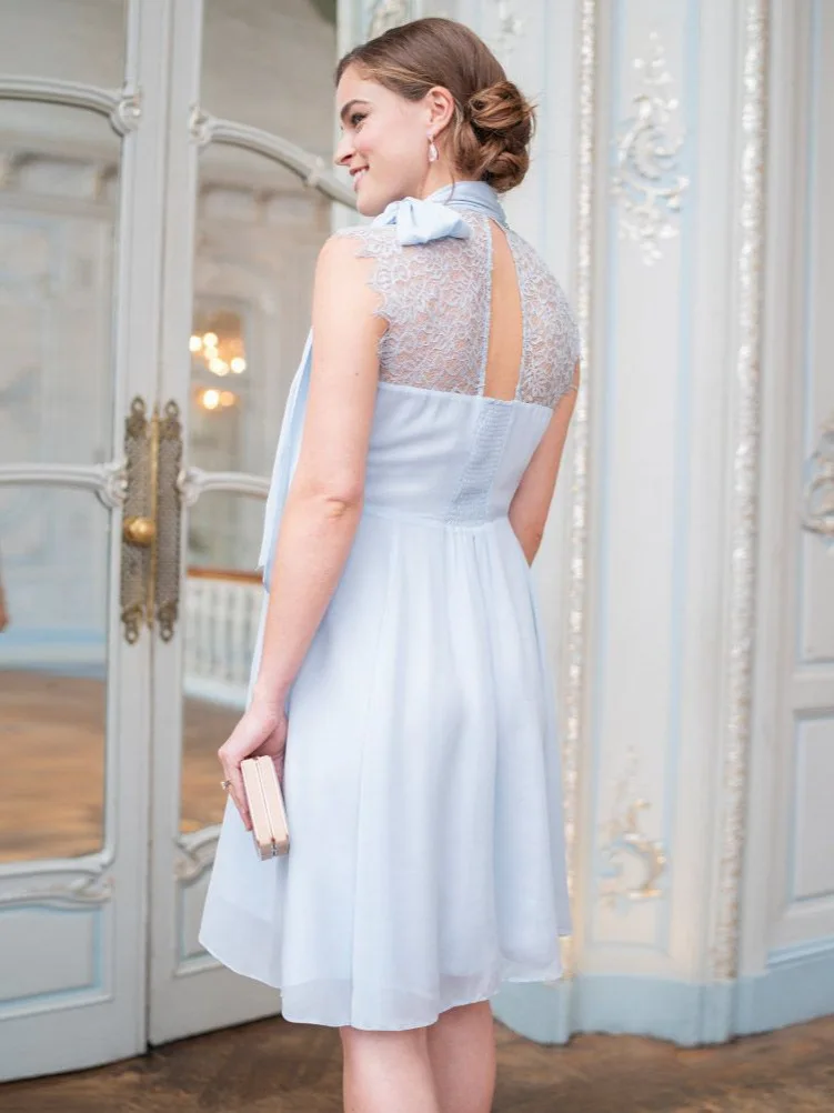 マタニティドレス 看護ガウン ネクタイ付き 妊婦用 快適な調節可能な服 ブライズメイドとゲスト用