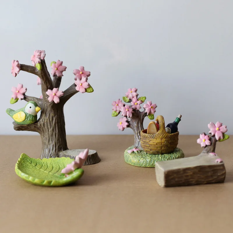 Japanese Zakka Style Resin Decor with Cherry Blossom Leaf & Cute Granules, Handmade Desktop Ornament Craft