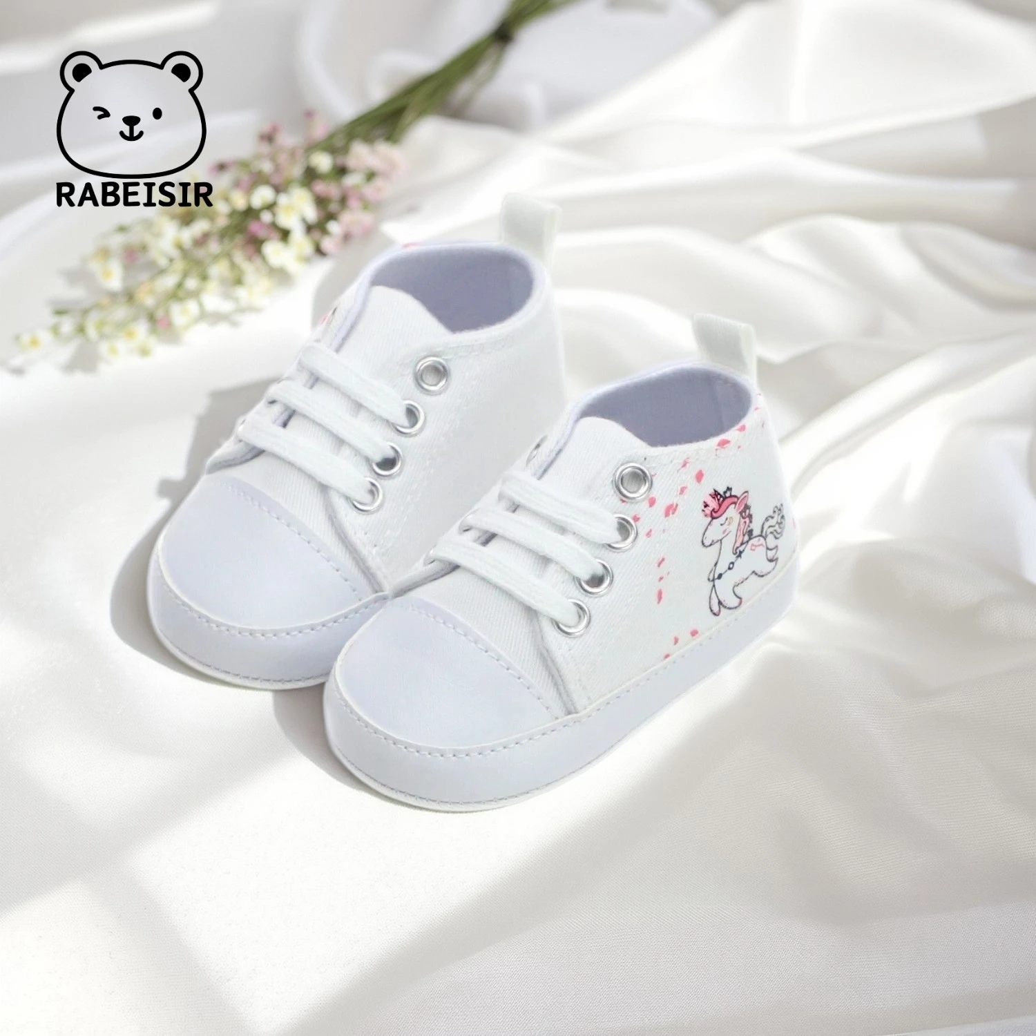 

Men's and Women's Baby Toddler Shoes 0-18 Months Baby Pre-Step Canvas Shoes Are Fashionable and Versatile