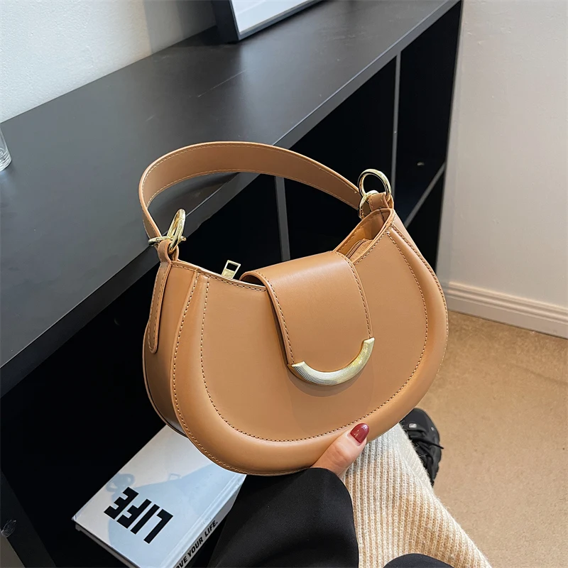 Luxury Designer Hobos Handbag Women Small Armpit Bag Vintage Clutch Purse Pu Flap Shoulder Bags For Ladies Khaki Crossbody Bags