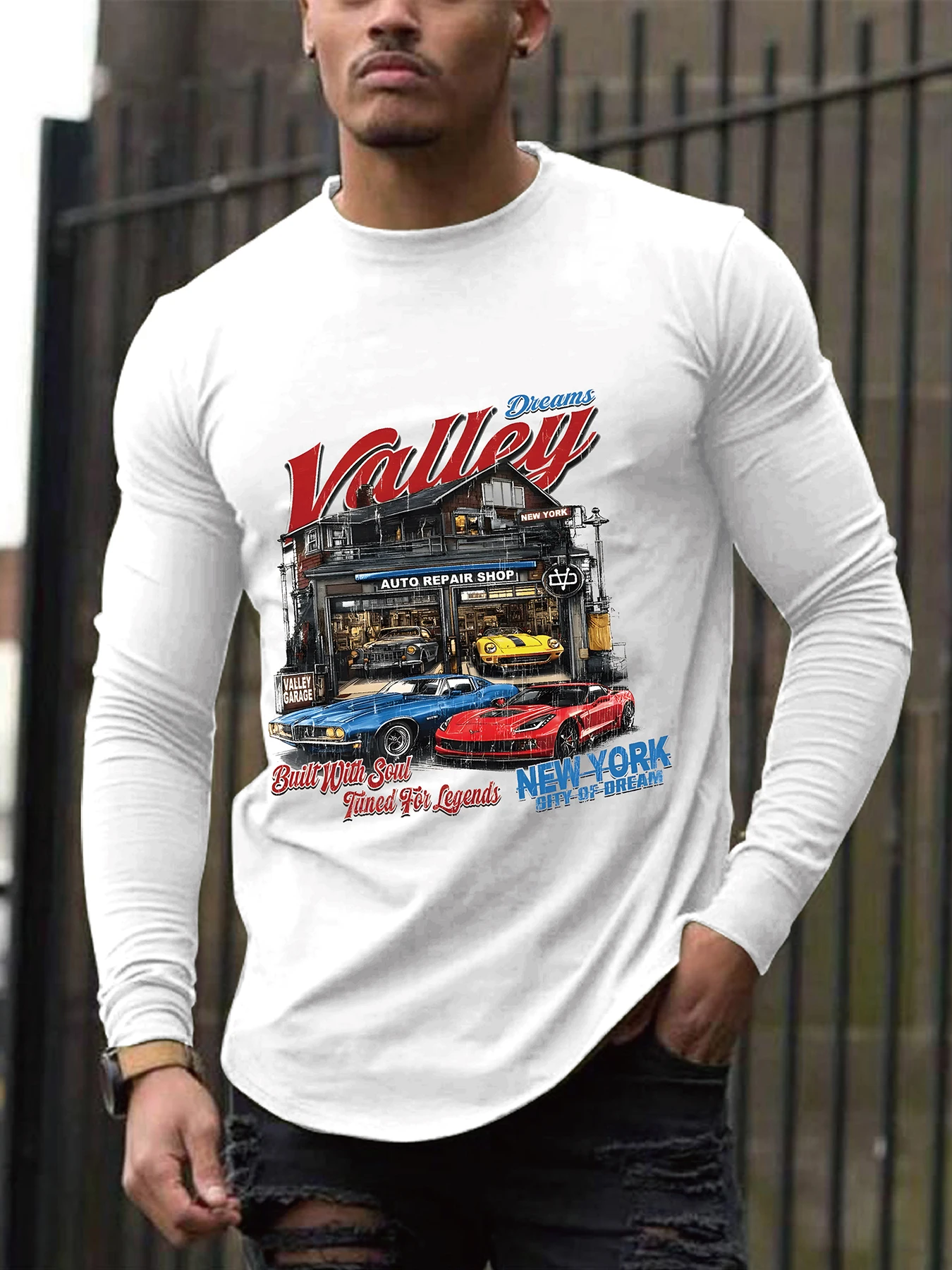 

Черная футболка с длинными рукавами Valley Dreams с принтом авторемонтных мастерских, подходящая для уличных модных сцен