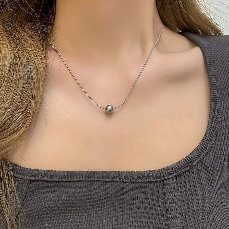 Simple bare body round bead necklace women, versatile temperament round ball collarbone chain neck chain women
