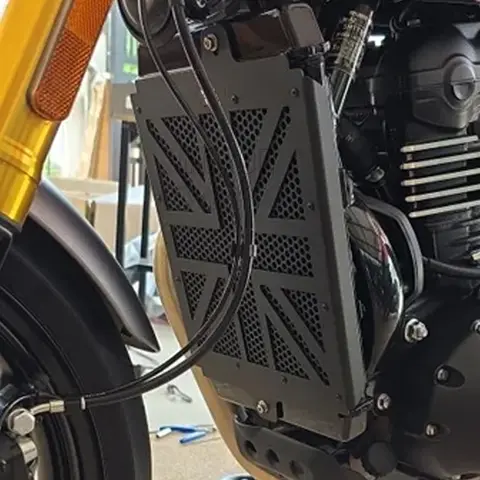 Motorcycle Accessories Radiator Grill Guard Cover Protection Grille Protector For Speed 400 Scrambler 400 X 400X 2024 2025 2026