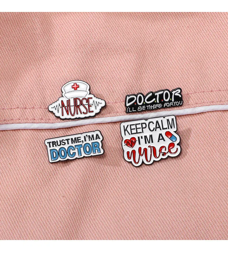 Emblemas de metal série médica, criativos personalizados, letras inglesas, suprimentos médicos, broches, acessórios do óleo do gotejamento da liga