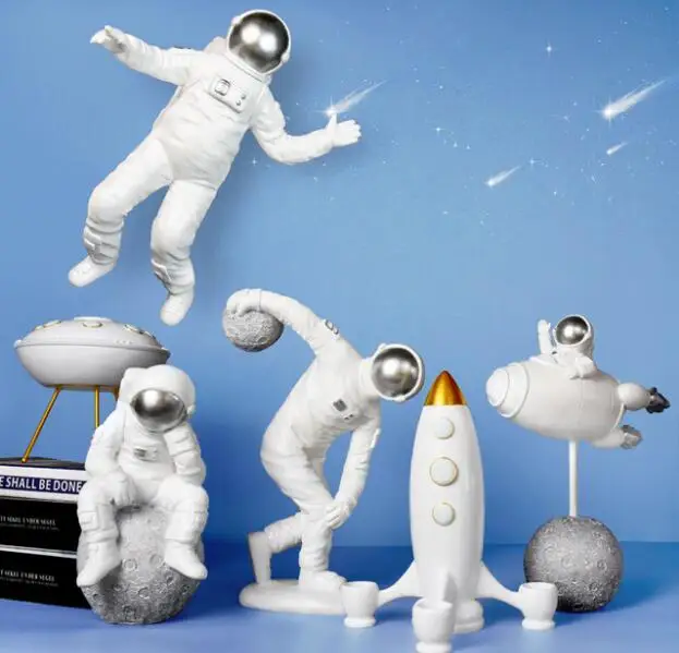 Nordic Resin Space Astronaut Spaceman UFO Accessories Art Model Room Figurines Crafts Home Livingroom Table Ornaments Decoration