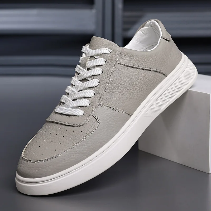 

New Men Genuine Leather Casual Shoes White Flat Skate Shoes Street Fashion Lace-up Sneaker