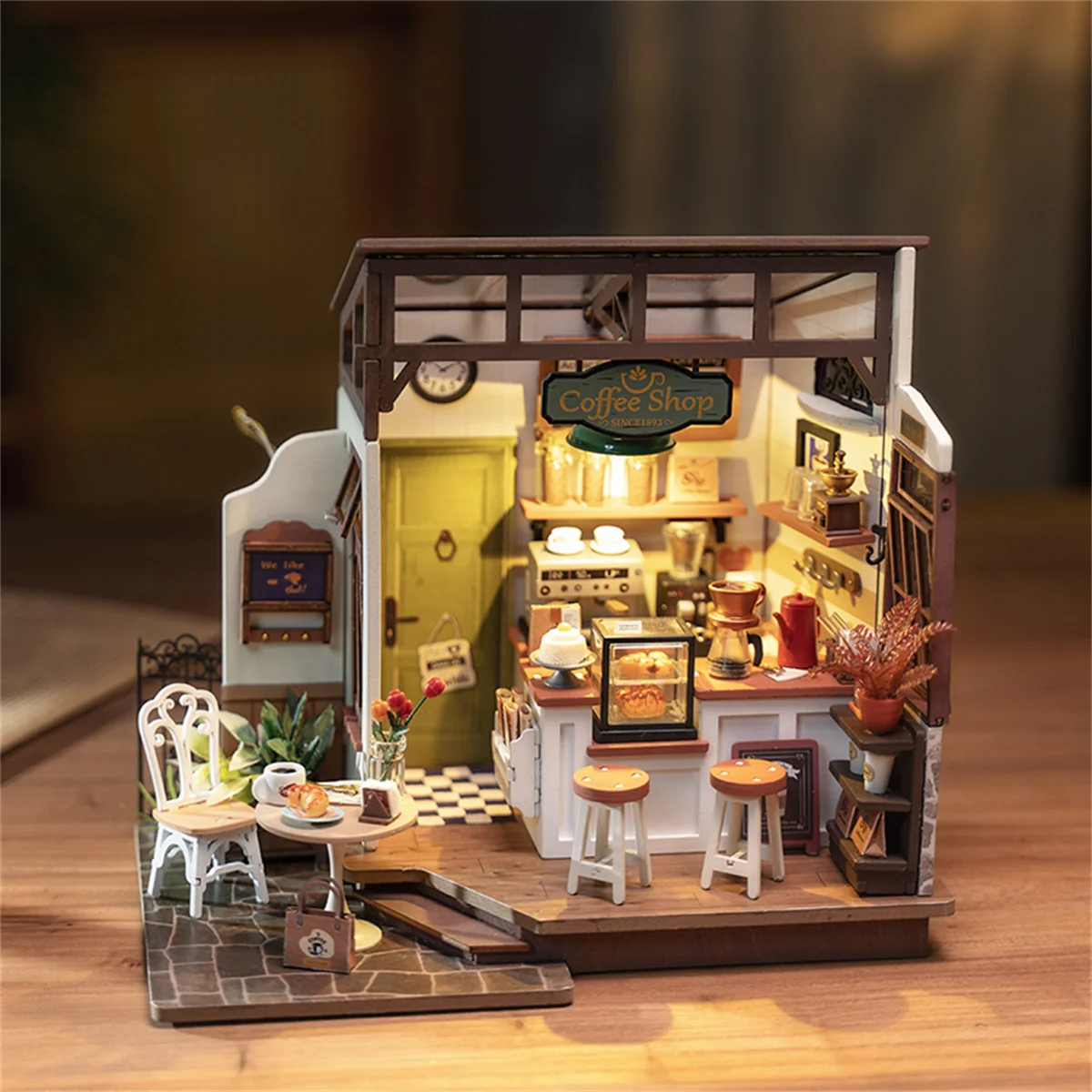 Robotime Rolife NO.17 Cafe 3D Puzzle DIY Miniature Dollhouse Kit Crafts Hobbies Amazing Gift for Women Children DG162