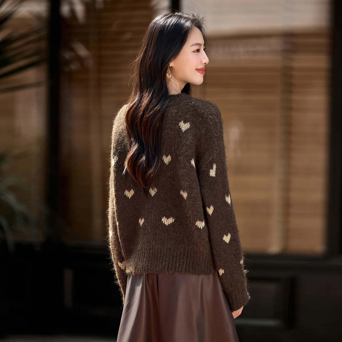 SENTUBILA Neue Pullover für Frauen 2025, Herbst Winter, tiefe Schulter, gestrickte Pullover, lässige Pendeln, weibliche Kleidung, W54EE3769