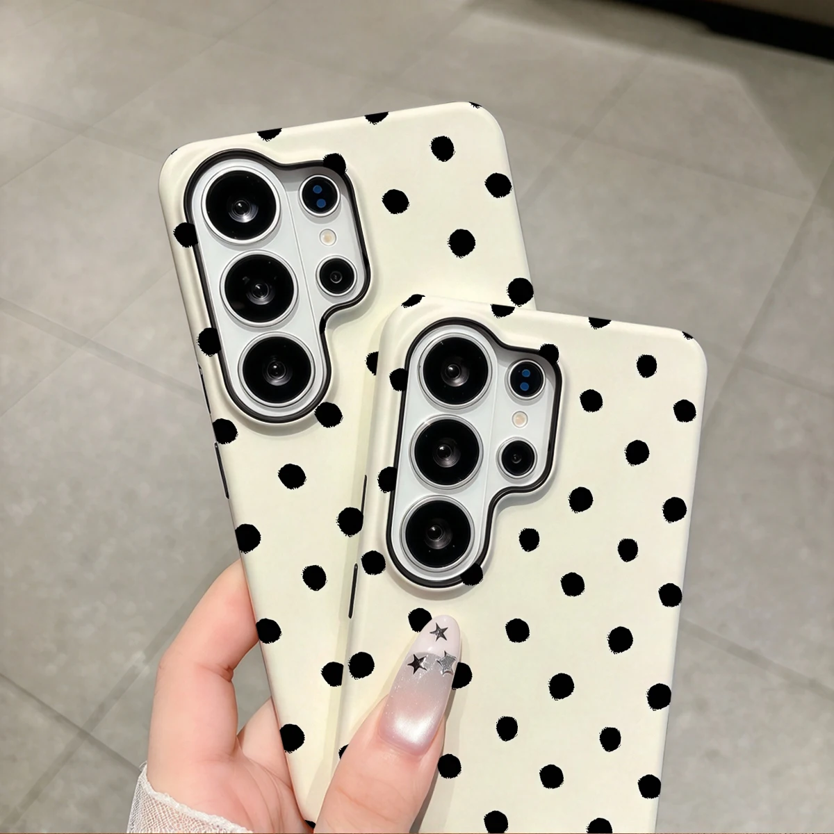 Cream Black Brush Dots Phone Case For Samsung Galaxy S26 S25 Ultra S24 S23 Plus Hard Shock‑Absorption 2-in-1Protective Cover