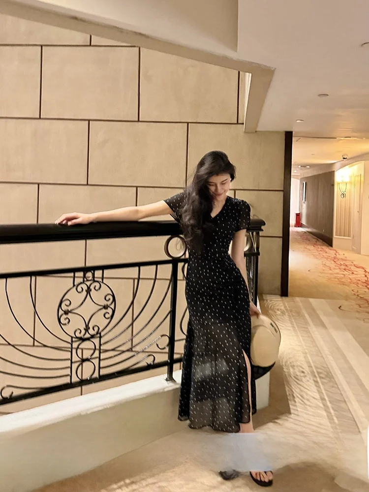 

Zhang a Xing Polka Dot V Neck Drawstring Waist Slim Fit Short Sleeve Dress Women's Fashion Spring Casual Style Polyester Fiber