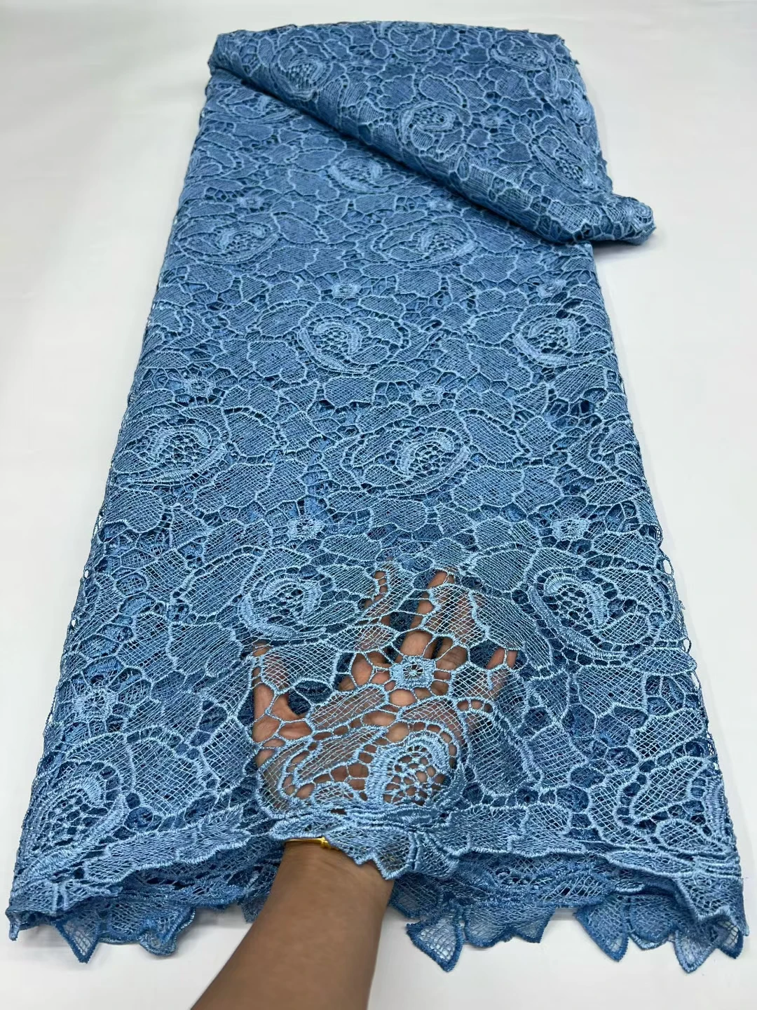 

NRFG75 Sky blue!Lovely flower African water soluble lace fabric,wholesale embroidered guipure cord lace for party/wedding dress