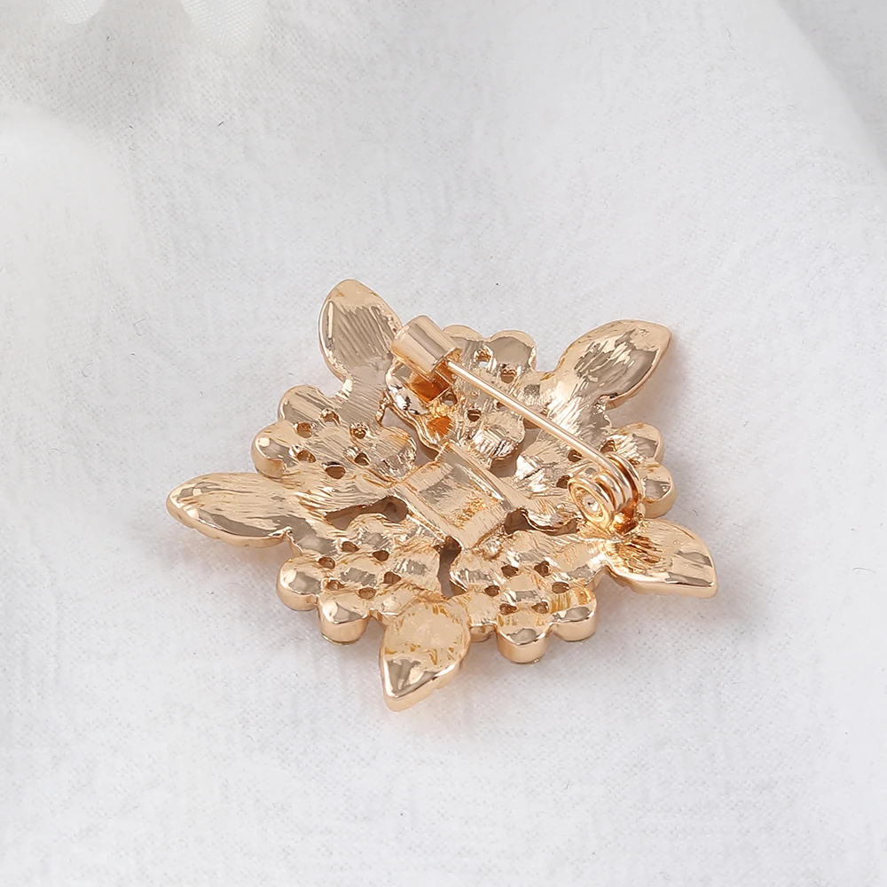 سيدة مثير كامل كريستال زهرة على شكل التلبيب دبابيس أنيقة حجر الراين زهرة ليف الزفاف الصدار دبابيس ذهبية