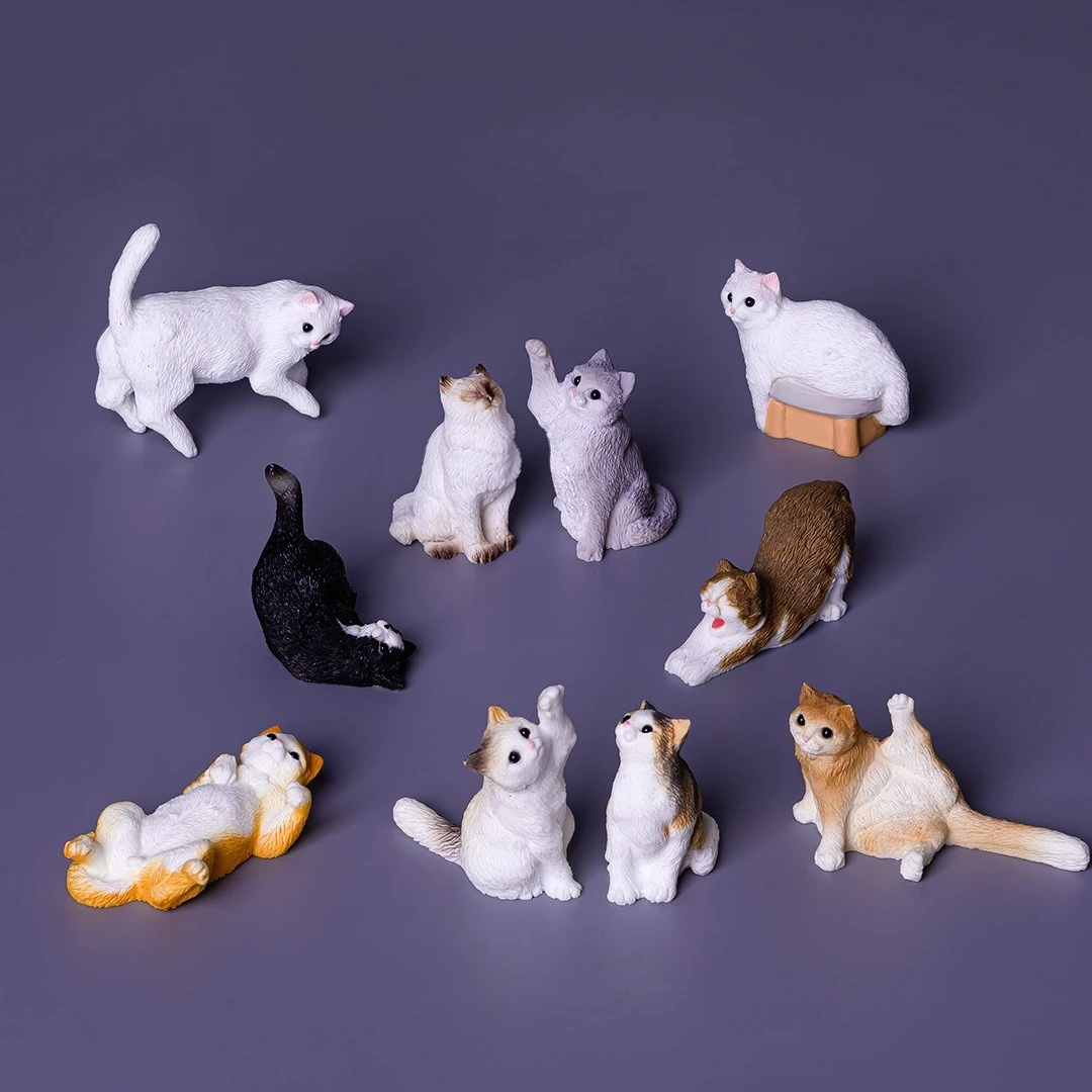 Micro landscape realistic kitten, creative resin ornament, cartoon cute kitten, office car desktop ornament