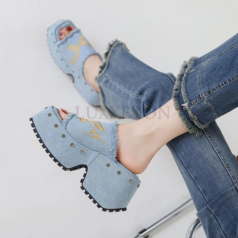 Platform Sandals for Women Denim Butterfly Fashion Metal Design Fashion Rivet Slip on Punk Sandasl Shoes Summer New Goth