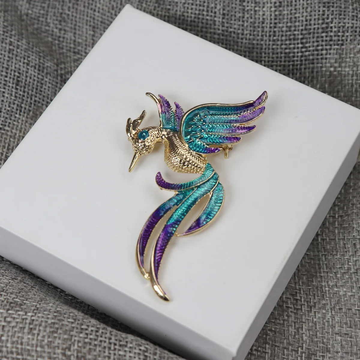 

Medieval Vintage Dripping Oil Three-dimensional Phoenix Pin Brooch Enamel Glaze Animal Pins Personality Collar Accessories Gifts