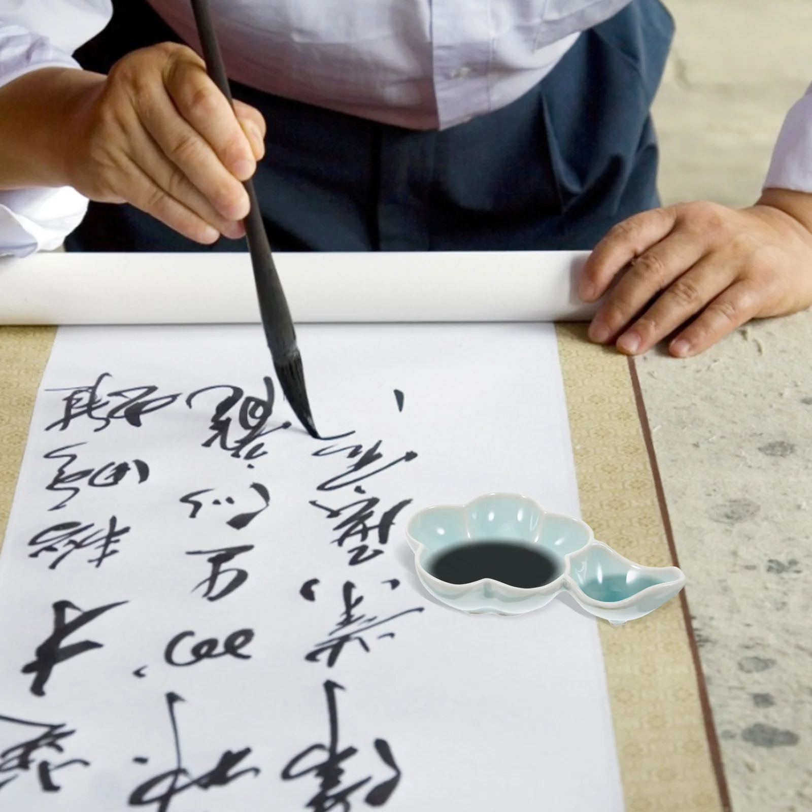 

Ceramic Multi Functional Ink Dish Calligraphy Brush Holder Water Holder Color Mixing Palette Pen Rest Porcelain