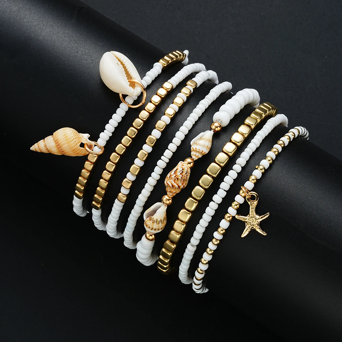 8Pcs/Set Bohemian Conch Starfish Rice Beaded Anklets for Women Fashion Gold White Color Anklets Set Summer Seaside Jewelry Gifts