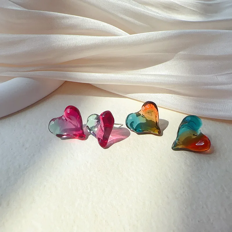 New Heart Jelly Stud Earings for Women Simple Resin Cute Girls Earrings Geometric Simple Female Plastic Gradient Ear Jewelry