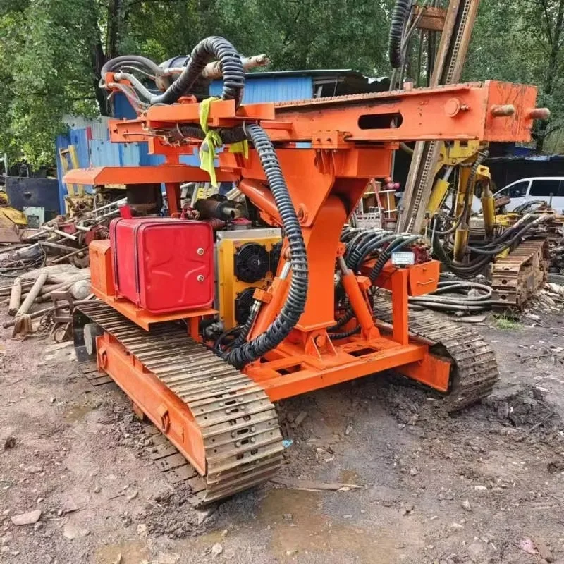 Professional Hydraulic Photovoltaic Pile Driver Track System For Mobile Ground Screw Installation Services
