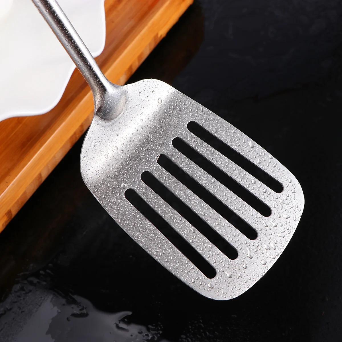 

Round Handle Stainless Steel Cooking Spatula Slotted Turner Heavy Duty Heat Resistant Utensil Set Kitchen Gadgets Cooking Tools