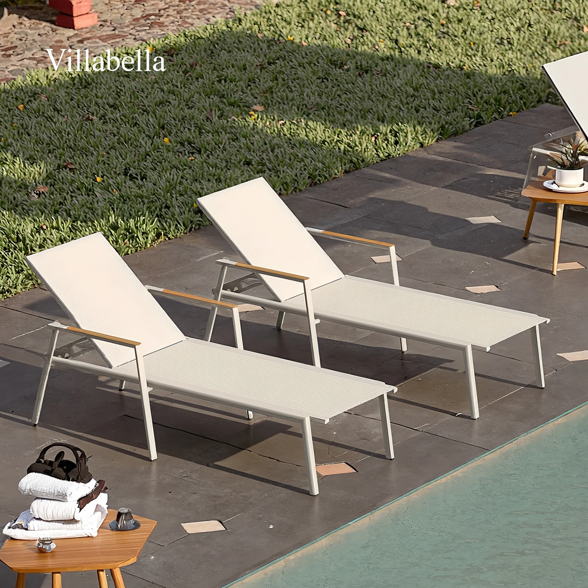 

Aluminum Outdoor Chaise Lounge Chair Modern Luxury Garden Patio Furniture Sunbed for Swimming Pool Beach