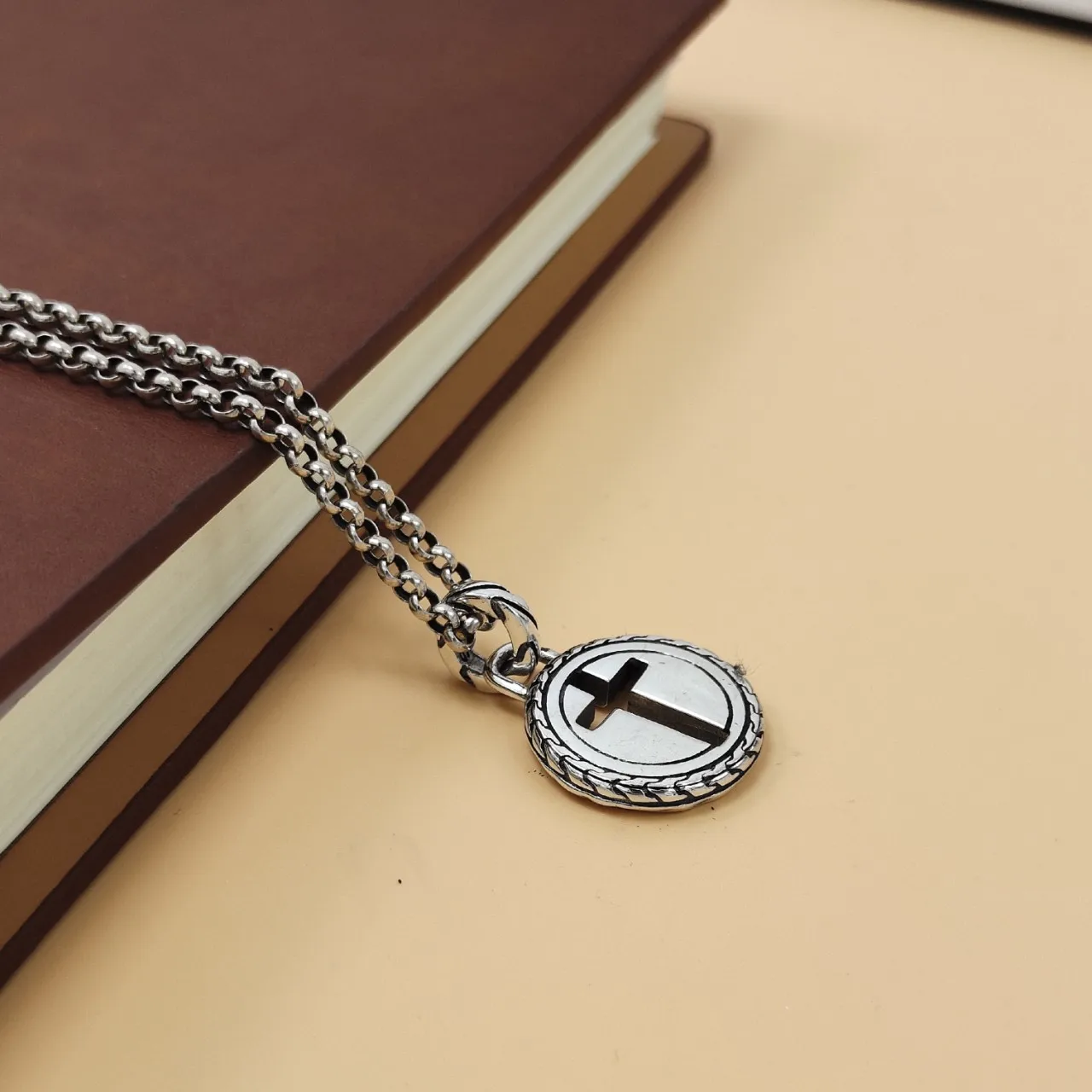 Silver 925 European and American men's ins style necklace cross pendant hiphop hip hop punk vintage accessories