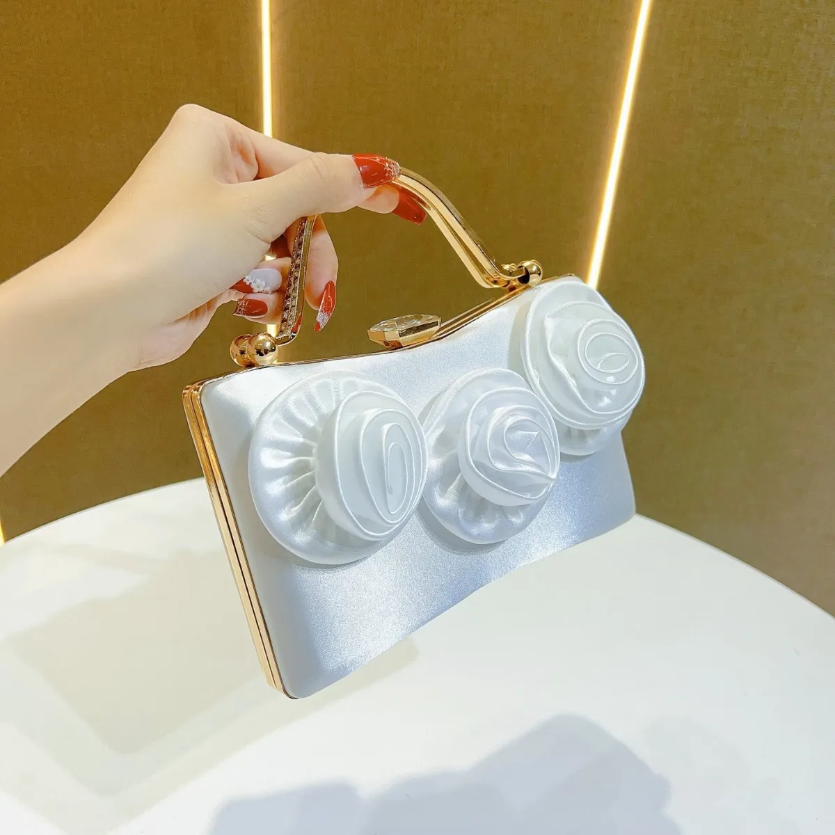 Ivory Satin Floral Evening Handbag 3D Rose Flower Decor Metal Frame Top Handle Purse Wedding Formal Clutch For Middle Aged Women