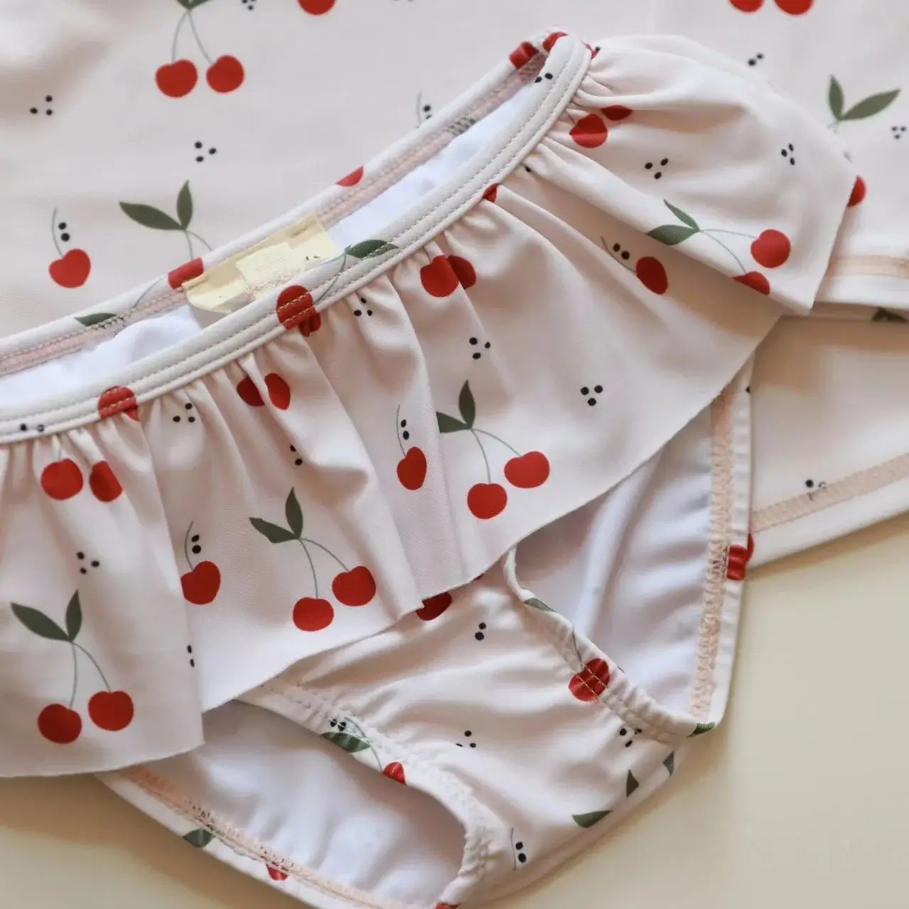 Bañador con estampado para madre e hijo, conjunto de 3 piezas, protección solar, traje de baño para primavera, 2024