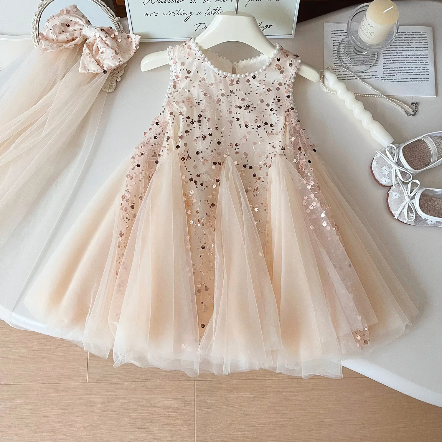 2026 New Summer Girls Sequin Sleeveless Dress Kids Tulle Princess Dress with Bow Veil Children Party Outfit